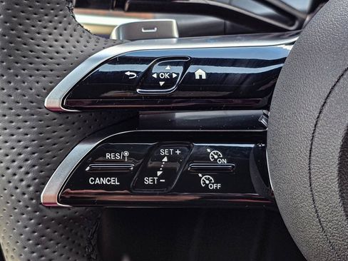 New 2025 Mercedes-Benz GLC 350e 4MATIC image 21