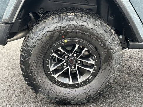 New 2026 Jeep Wrangler Unlimited Rubicon image 18