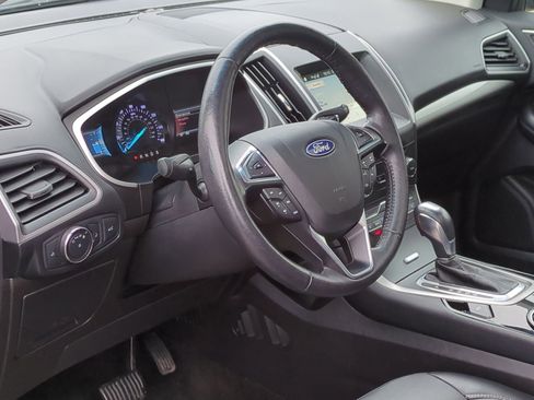 Used 2018 Ford Edge SEL w/ Equipment Group 201A image 14