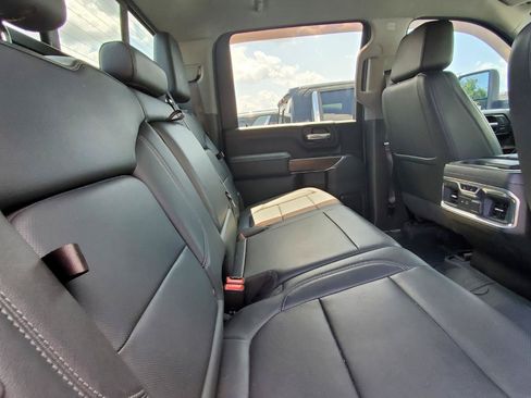 Used 2021 GMC Sierra 2500 SLT w/ SLT Premium Package AWD/4WD image 6