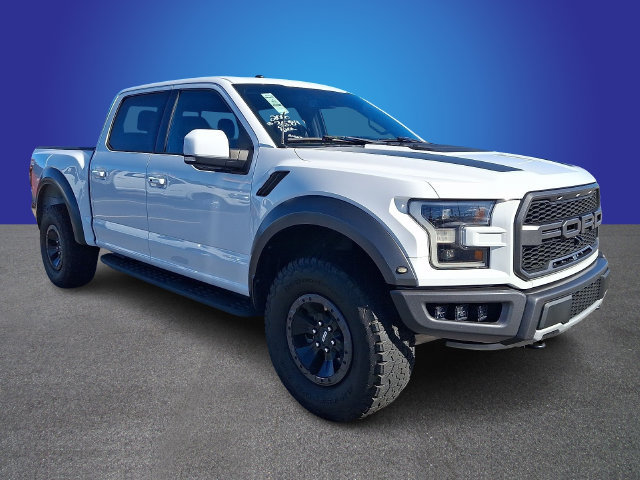 Used 2018 Ford F150 Raptor w/ Equipment Group 802A Luxury AWD/4WD image 3