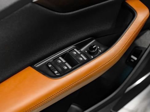 Used 2022 Audi Q8 Premium Plus w/ Premium Plus Package AWD/4WD image 60