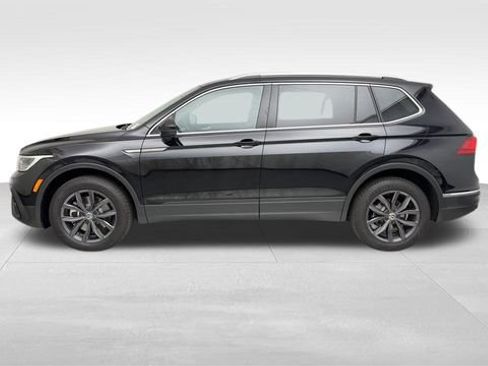 Certified 2023 Volkswagen Tiguan SE AWD/4WD image 6