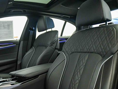 Certified 2023 BMW 540i w/ M Sport Package RWD image 19