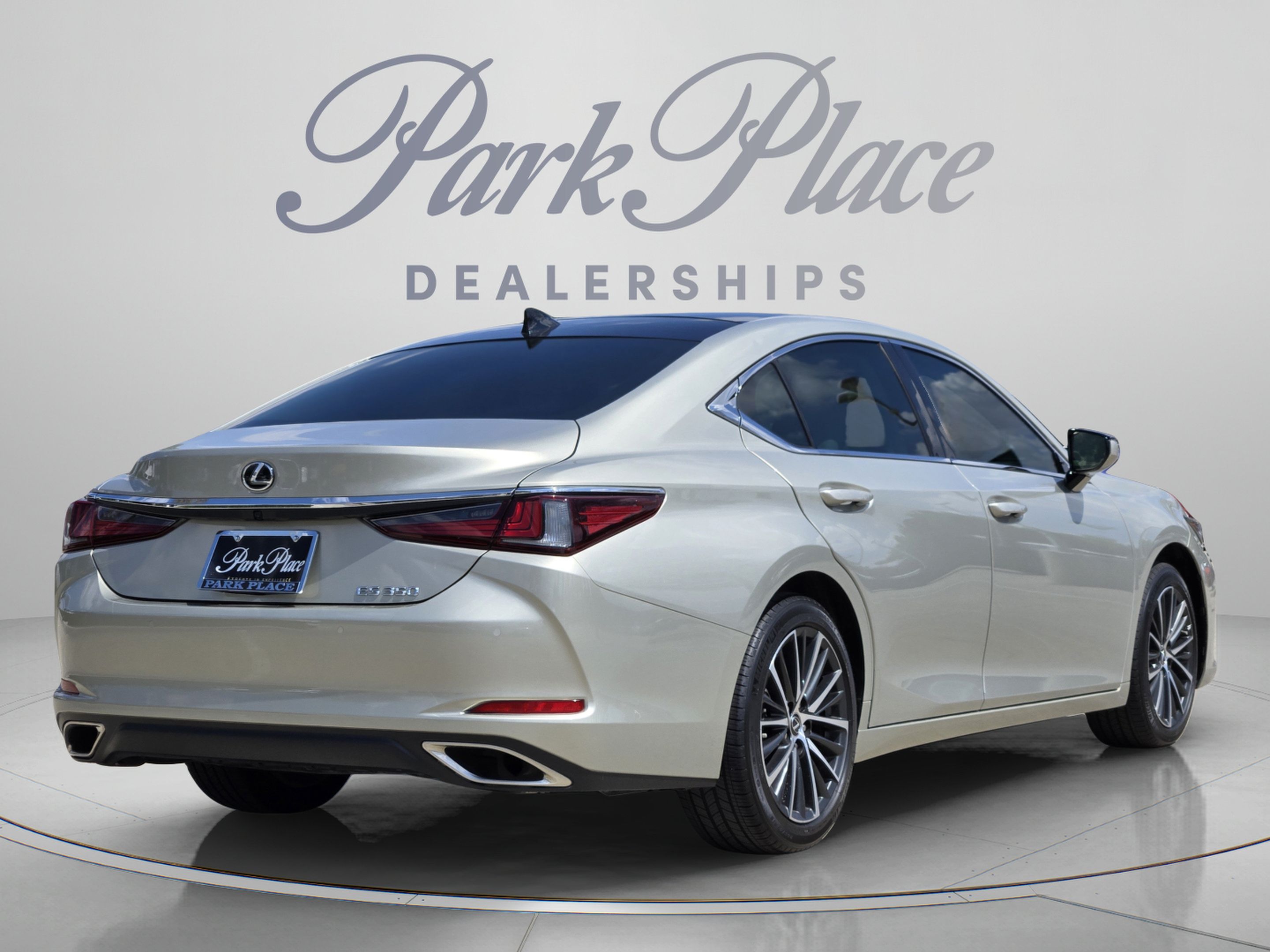 Certified 2025 Lexus ES 350 w/ Premium Package FWD image 5