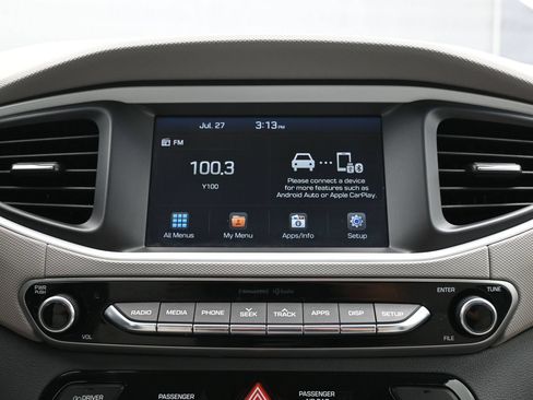 Used 2018 Hyundai Ioniq Blue FWD image 29