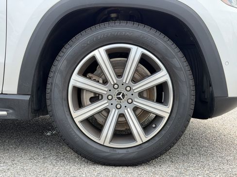 Used 2020 Mercedes-Benz GLS 450 4MATIC image 13