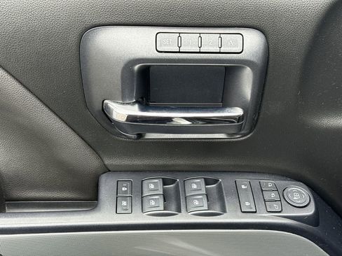 Used 2018 Chevrolet Silverado 1500 LTZ Z71 w/ Redline Edition image 14