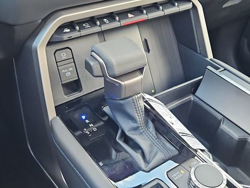 New 2026 Toyota Sequoia Platinum AWD/4WD image 21