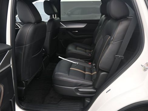 Used 2024 MAZDA CX-90 Plug-In Hybrid w/ Premium Plus AWD/4WD image 25