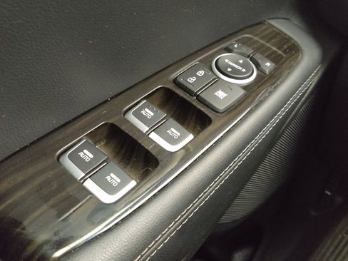 Used 2019 Kia Sorento AWD w/ LX Convenience Package image 27