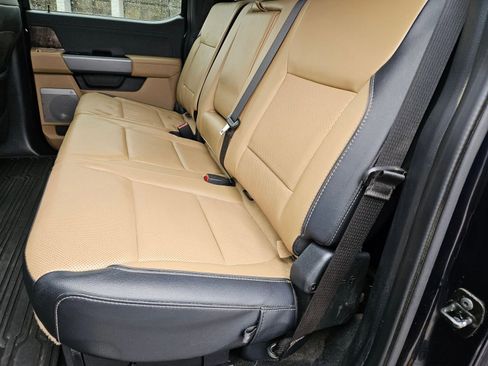 Used 2024 Ford F250 Lariat w/ Chrome Package image 59