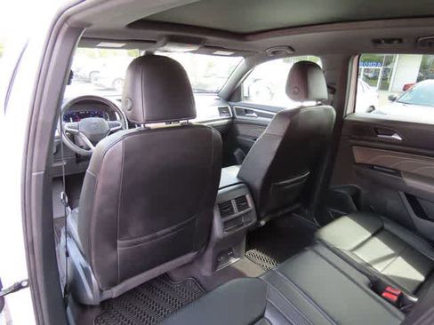 Used 2021 Volkswagen Atlas Cross Sport SEL AWD/4WD image 16