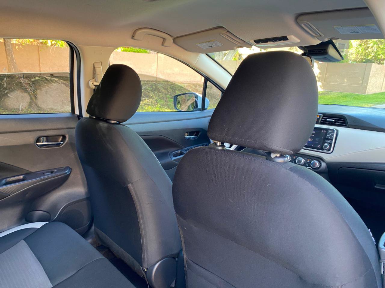 Used 2022 Nissan Versa SV FWD image 41