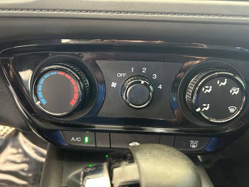 Used 2022 Honda HR-V Sport image 40