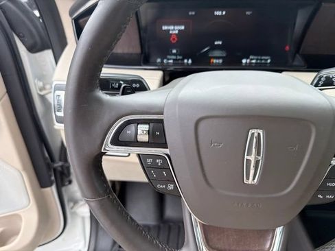 Used 2021 Lincoln Navigator L Reserve AWD/4WD image 24