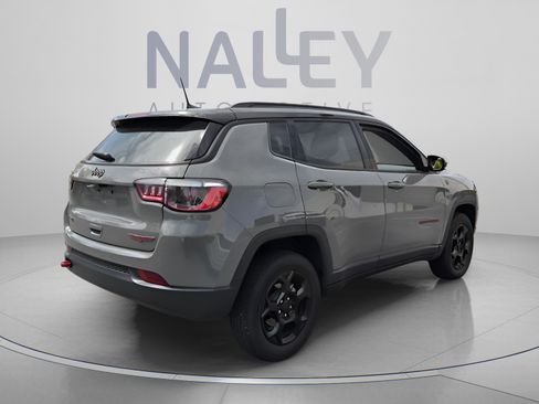 Used 2023 Jeep Compass Trailhawk AWD/4WD image 5