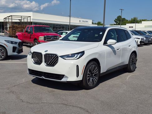 New 2026 BMW X3 xDrive30i w/ Convenience Package AWD/4WD image 7