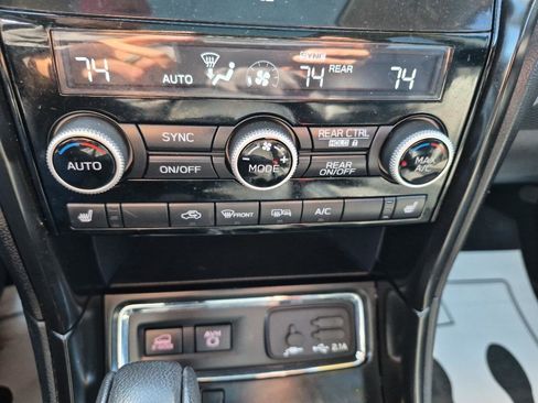 Used 2022 Subaru Ascent Onyx Edition image 23