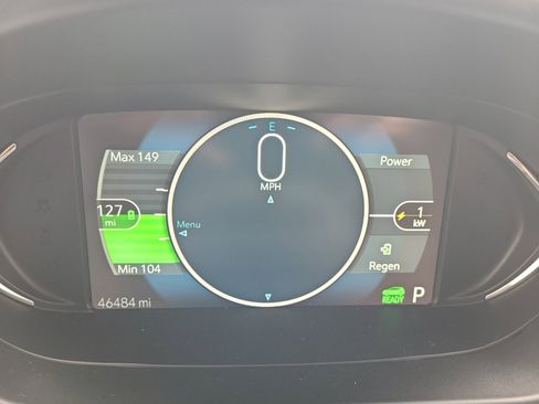 Used 2020 Chevrolet Bolt Premier w/ Infotainment Package image 17