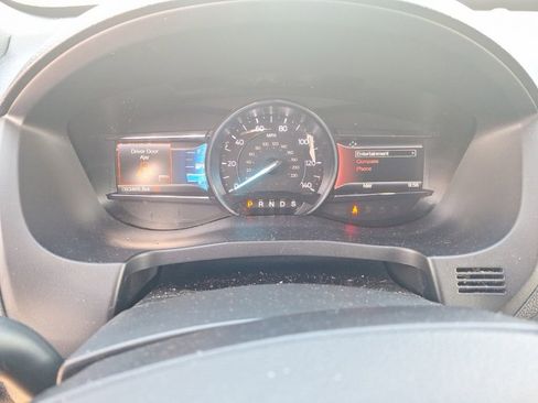 Used 2017 Ford Explorer XLT w/ Equipment Group 202A image 25