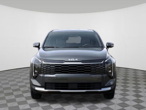 New 2026 Kia Sportage S image 2