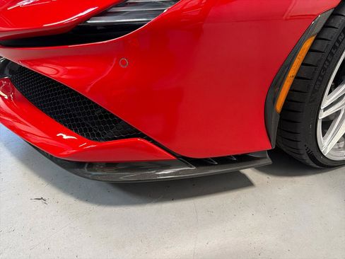 Used 2022 Ferrari SF90 Spider AWD/4WD image 13
