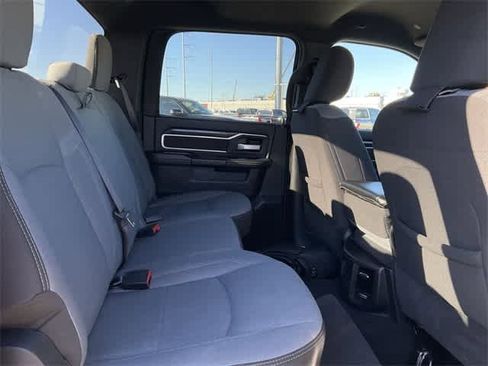 Used 2024 RAM 2500 Big Horn image 16