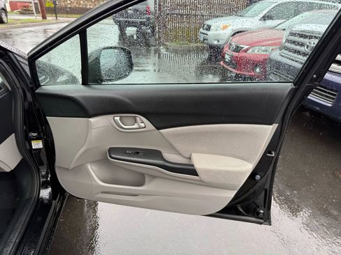 Used 2013 Honda Civic LX image 14