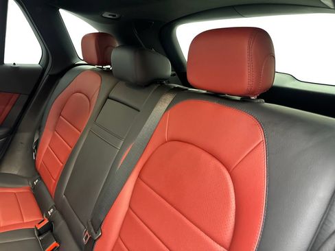 Used 2022 Mercedes-Benz GLC 300 w/ AMG Line image 32