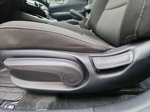 Used 2019 Kia Forte LXS image 13