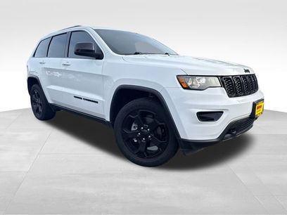 Used 2019 Jeep Grand Cherokee Laredo