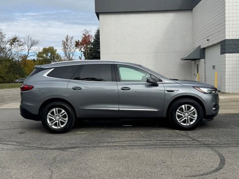 Used 2019 Buick Enclave Premium image 2