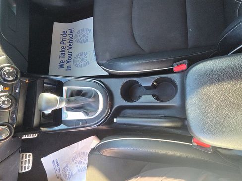 Used 2021 Kia Forte GT-Line image 23