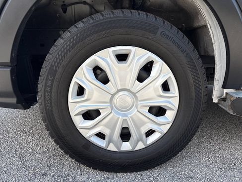 Certified 2025 Ford Transit 250 Low Roof w/ Exterior Upgrade Package RWD image 14