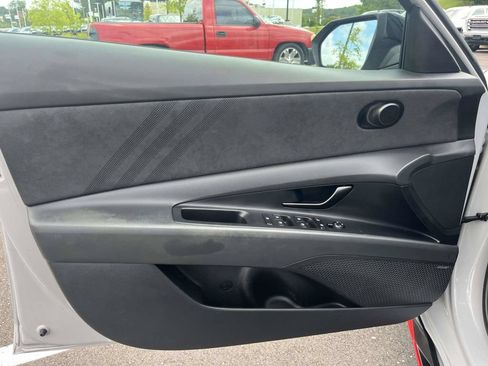 Used 2025 Hyundai Elantra N FWD image 14