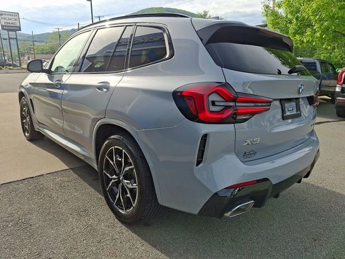 Used 2022 BMW X3 xDrive30i w/ M Sport Package 2 AWD/4WD image 4