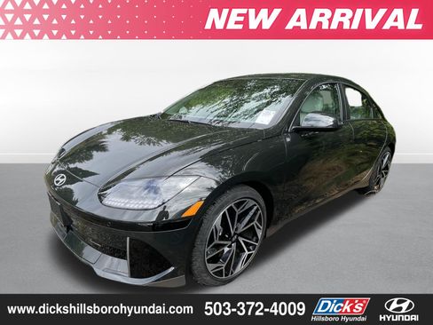Used 2023 Hyundai Ioniq 6 SEL AWD/4WD image 5