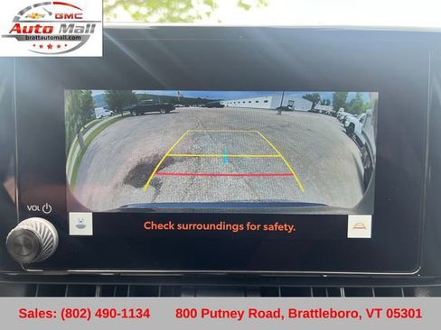 Used 2025 Toyota RAV4 Woodland Edition w/ Weather Package AWD/4WD image 21