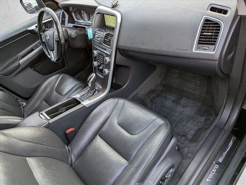 Used 2015 Volvo XC60 T5 image 21