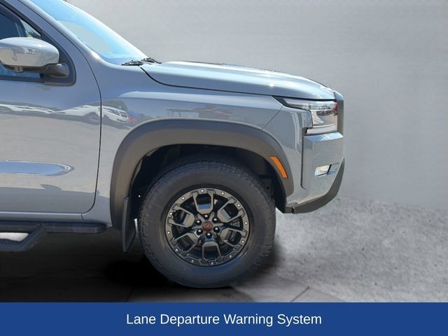 Used 2023 Nissan Frontier PRO-4X AWD/4WD image 32