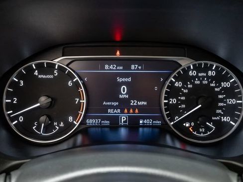 Used 2024 Nissan Altima 2.5 SV FWD image 13