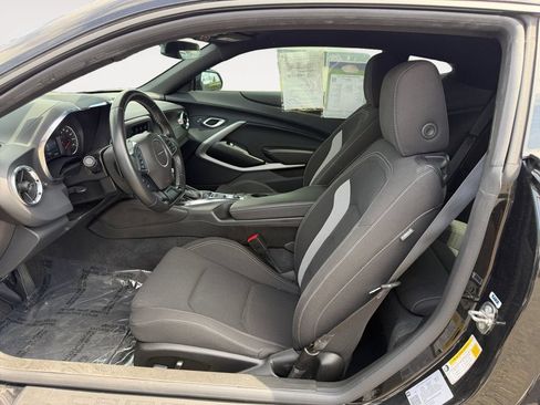 Used 2024 Chevrolet Camaro LT RWD image 6