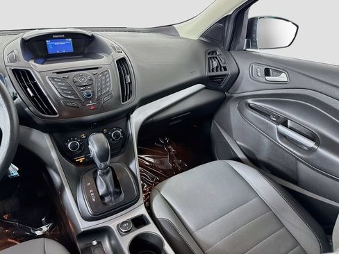 Used 2015 Ford Escape SE FWD image 21