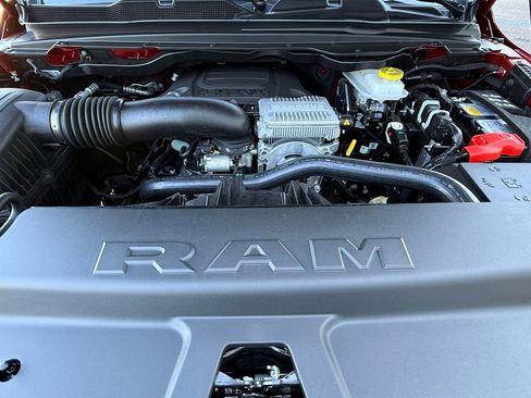 New 2026 RAM 1500 Laramie AWD/4WD image 34