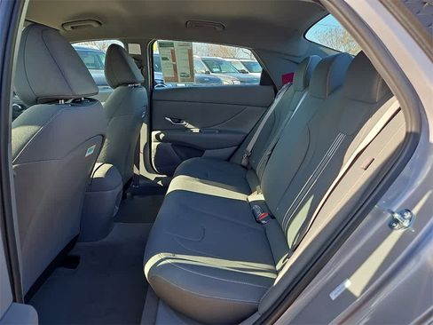 New 2026 Hyundai Elantra Sport image 8