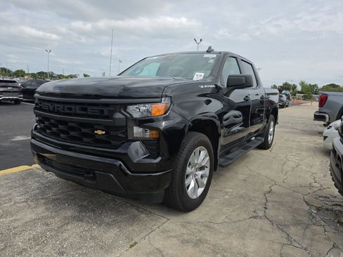 Used 2025 Chevrolet Silverado 1500 Custom RWD image 6
