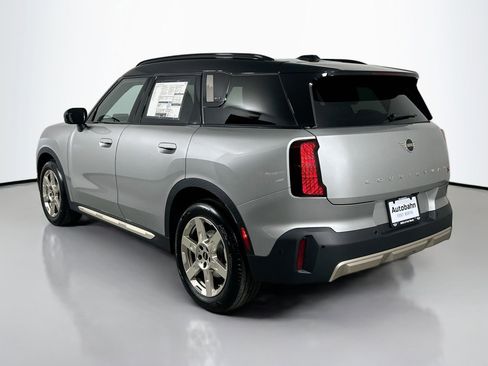 Certified 2025 MINI Cooper Countryman S w/ Comfort Package Max image 7