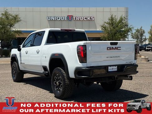 Used 2025 GMC Sierra 2500 AT4X AWD/4WD image 8