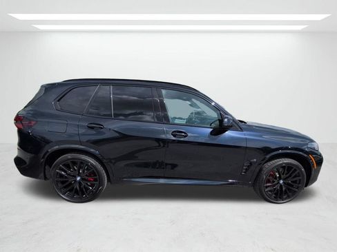 New 2026 BMW X5 xDrive40i w/ M Sport Package AWD/4WD image 3